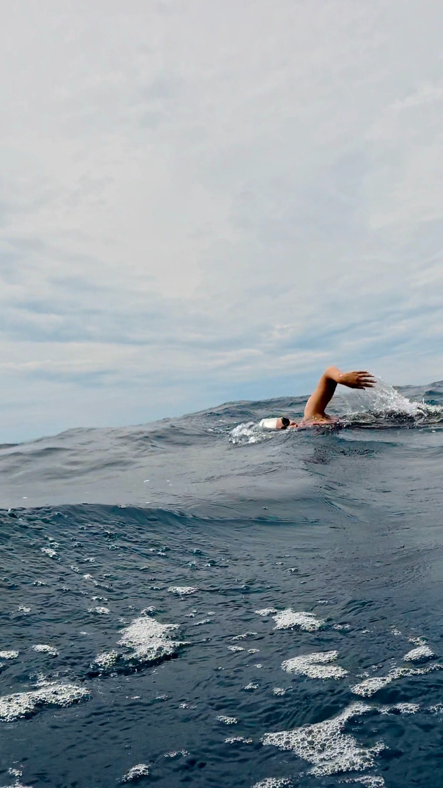 Athens to Fleves Island swim photo 9